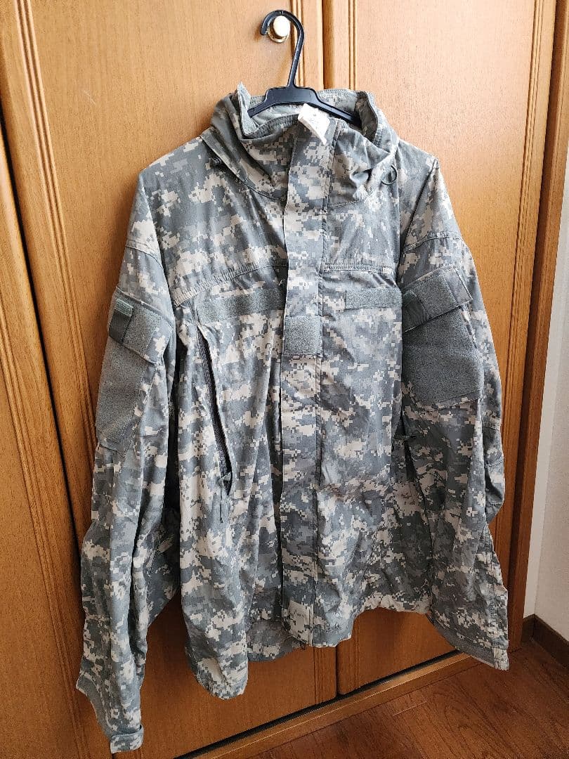 【新品！】US.ARMY LEVEL5 Soft Shell Jacket