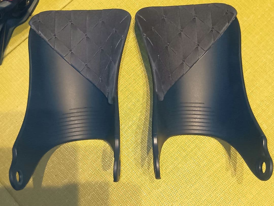 希少！美品！サロモン　WISHBONE　Sサイズ