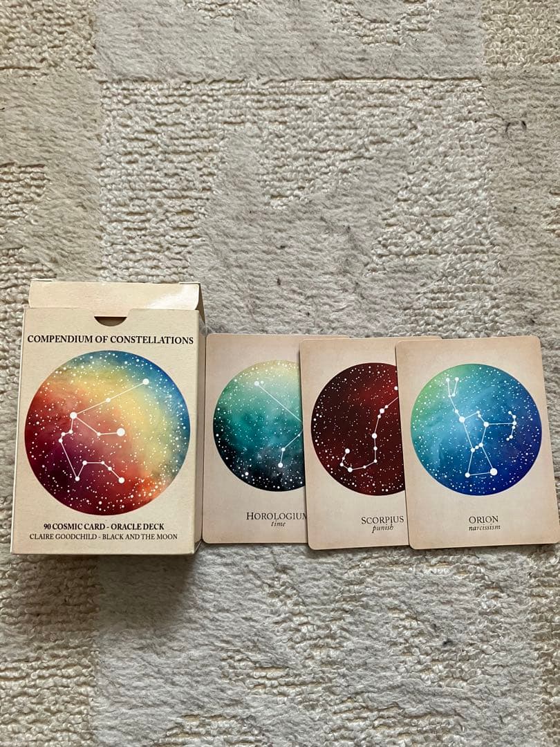 コスミックカード　オラクルカード　天然石のおまけつき