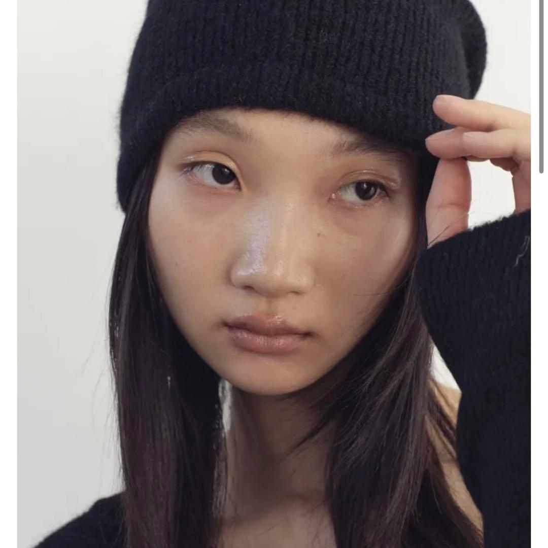 いちご⭐︎Rosarymoon Bucktail Knit Beanie