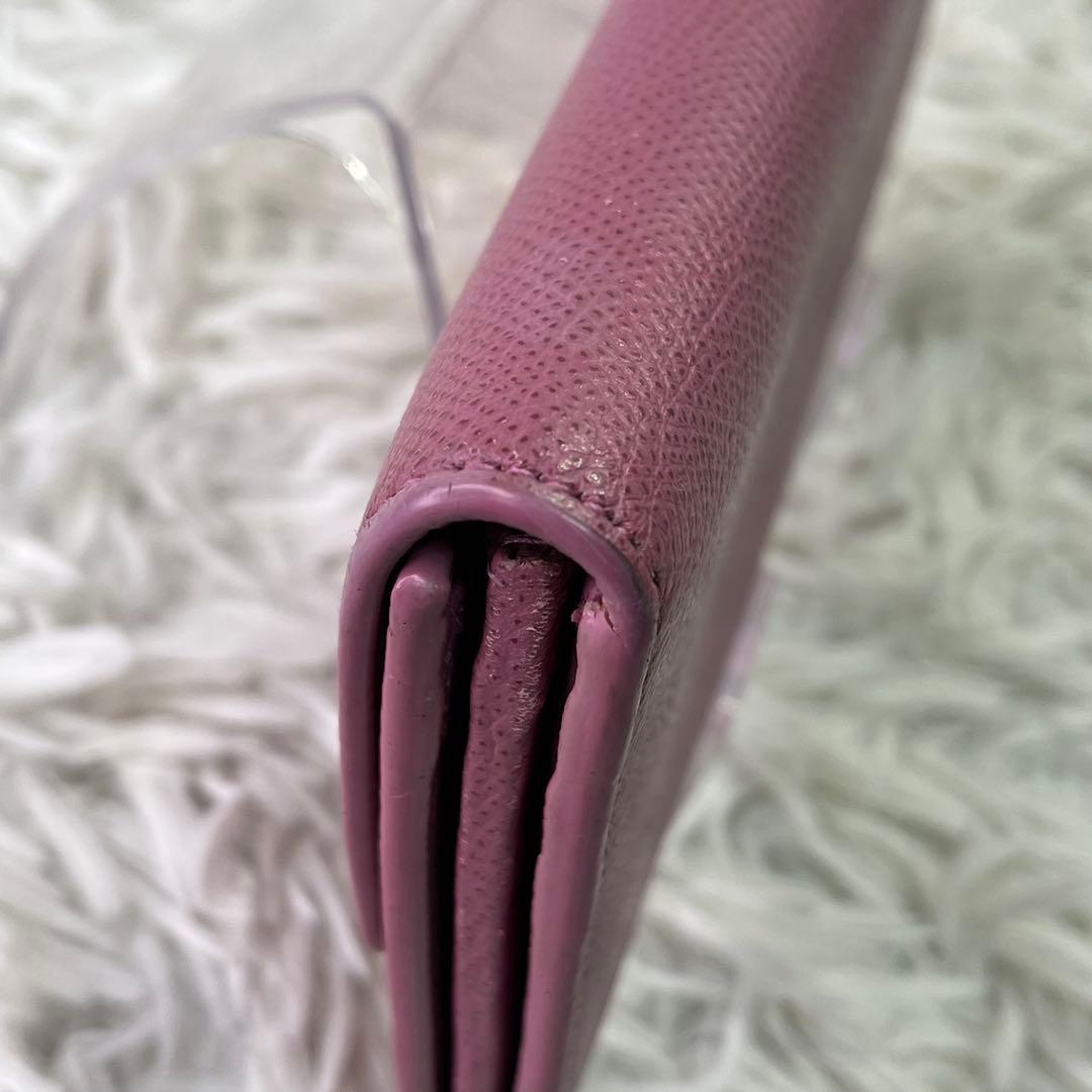 良品✨Ferragamo フェラガモ 二つ折り長財布 ガンチーニ　レザー ピンク