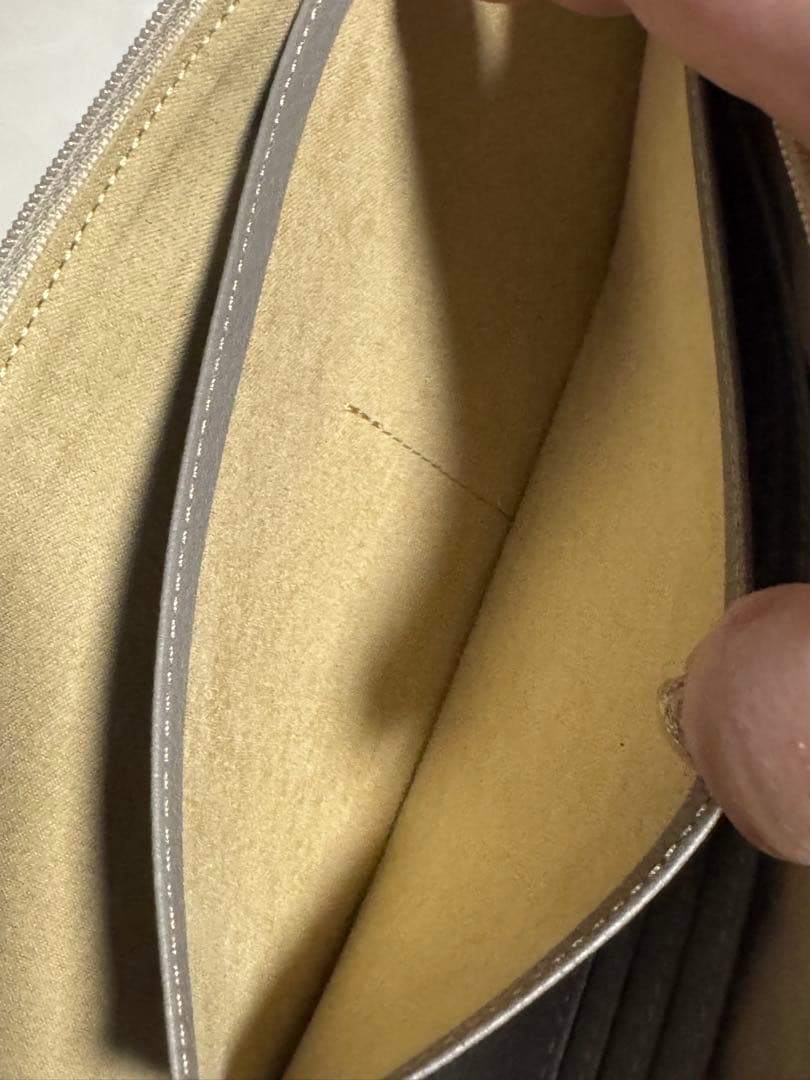 美品 ATAO/アタオ リモ ヴィトロ アンティークルビー