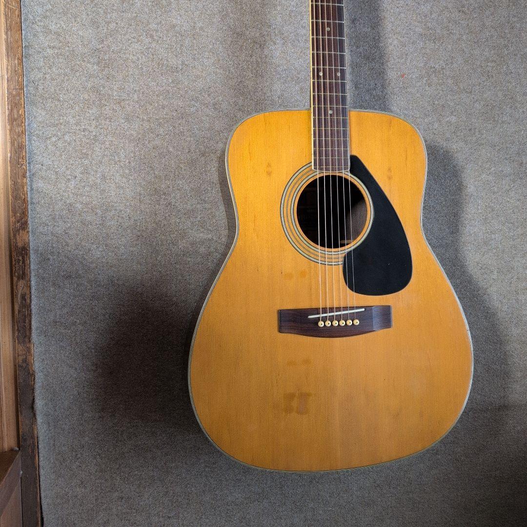 ヤマハ　ＦＧ３００J 　１９７４年　黒ラベル 　純正　ロケットケース付