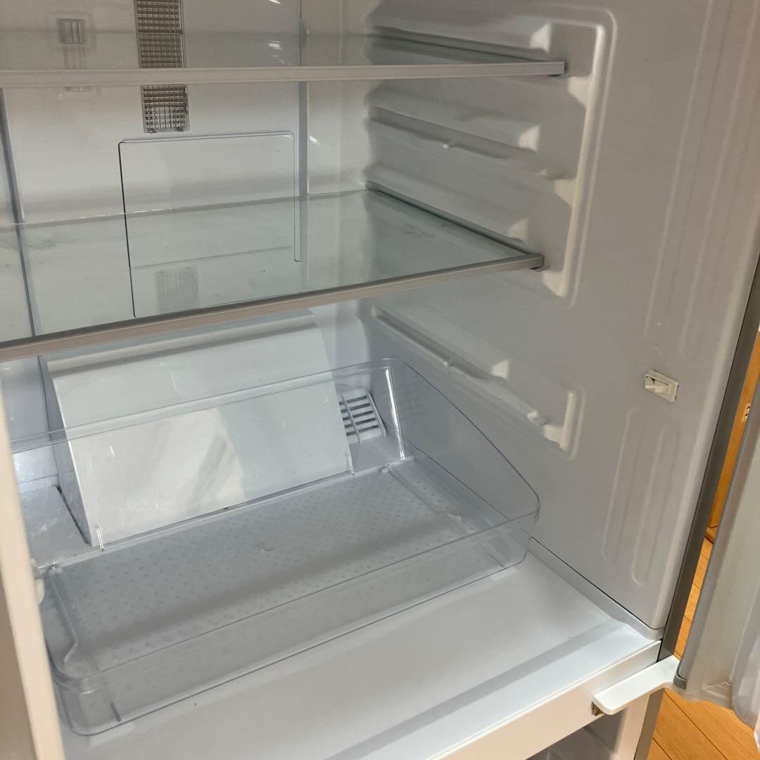 シャープ ノンフロン冷凍冷蔵庫 SJ-D14D-S 2018年製 137L