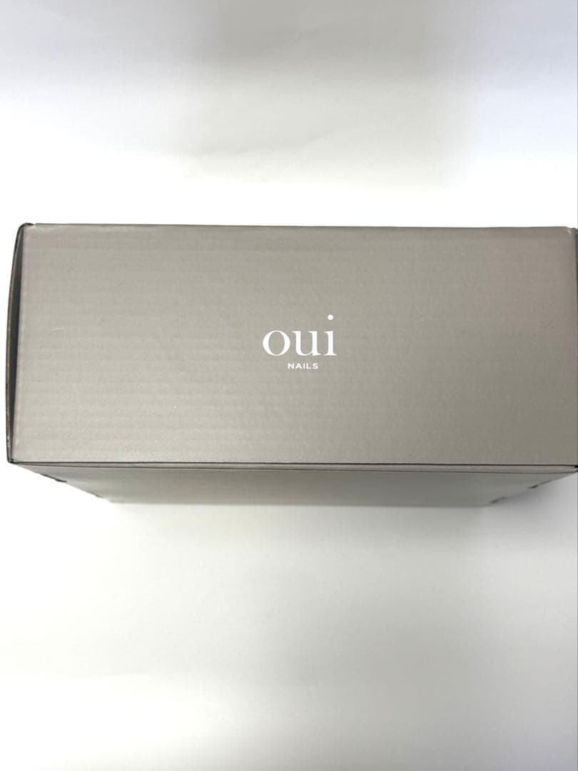 【新品未使用】ネイルライト（oui nails OUI-T-L1）