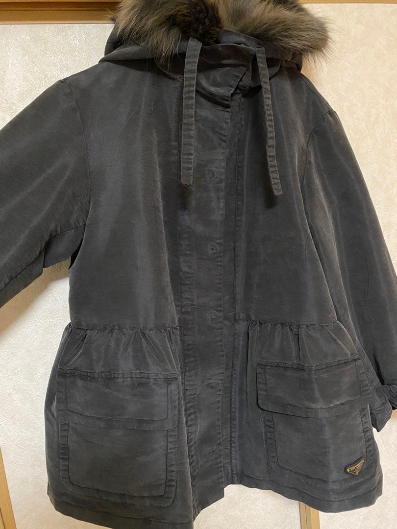 PRADA フード付きコート ファー　ポンチョ