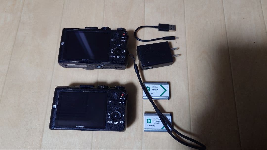 y*o様 SONY DSC-HX60V コンパクトデジタルカメラ　ジャンク品2台