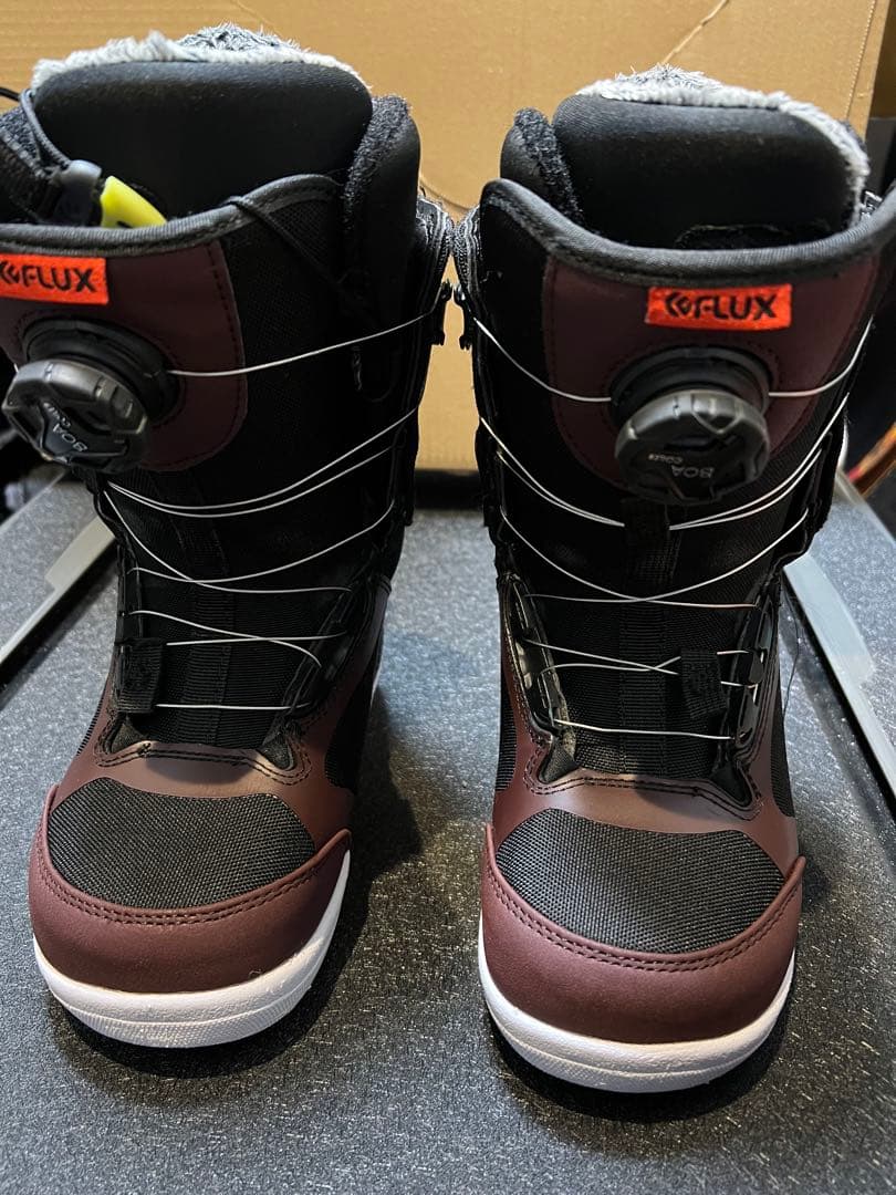 FLUX スノーボードブーツ BOAシステム
