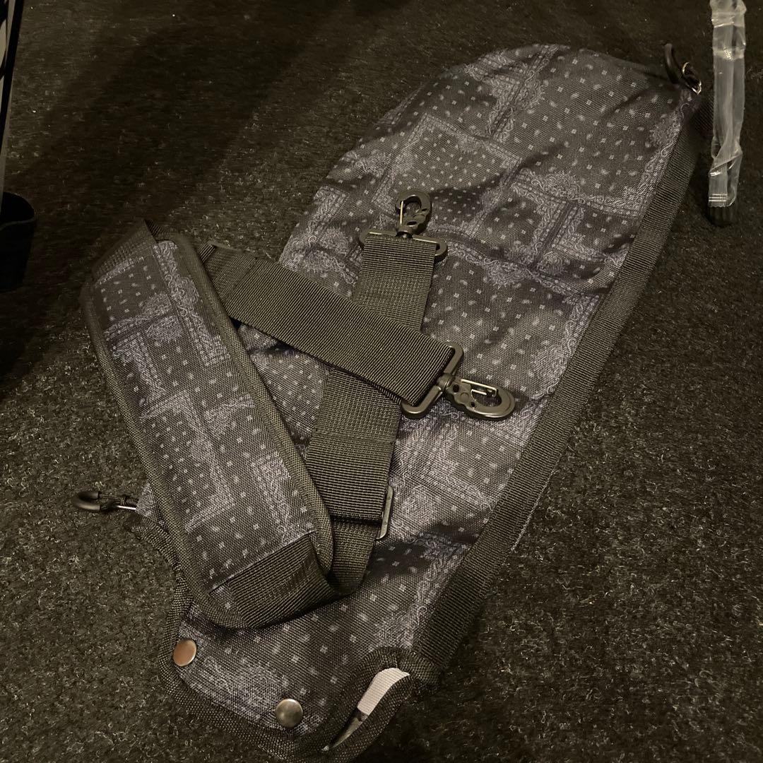 ニューエラ ゴルフ サブ セルフスタンド バッグ ケース バンダナ柄 新品