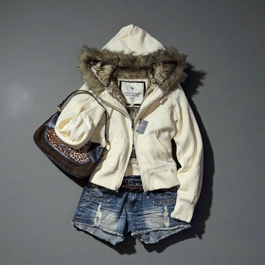 00s archive A&F fur zip hoodie 平成ギャル y2k