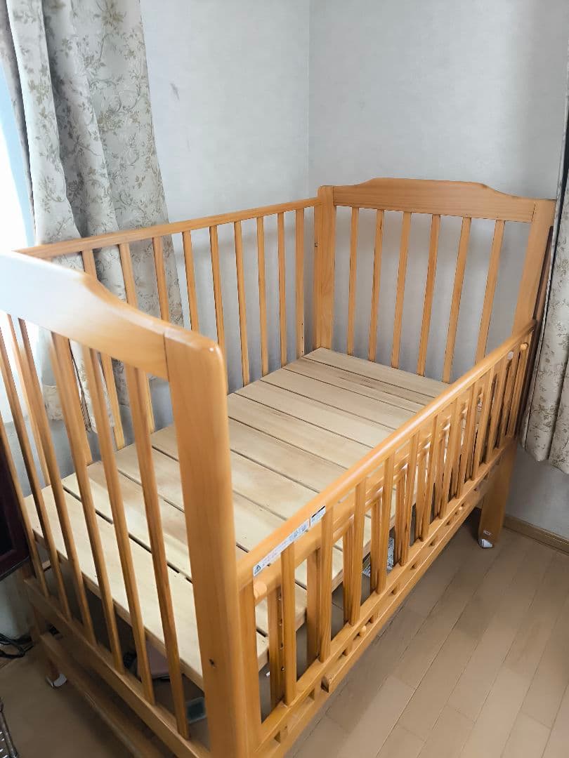 KATOJI　カトージベビーベッド　ハイタイプ　木製