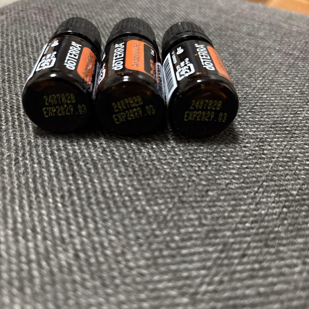 doTERRA アーボビテ　エッセンシャルオイル 3本セット