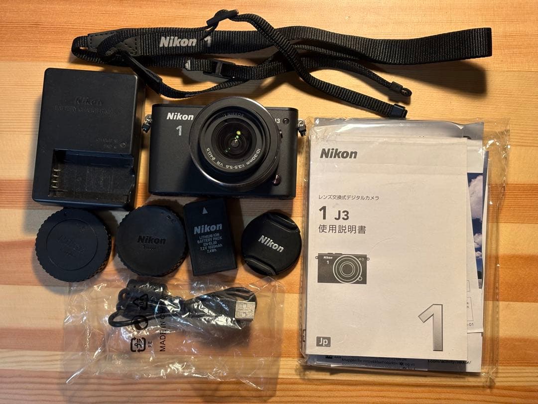 Nikon 1 J3 ミラーレスカメラ 標準ズームレンズ ブラック レンズ保護付
