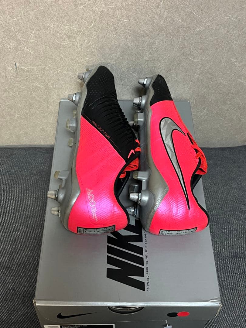 Nike Phantom GT スパイクシューズ ブラック/レッド