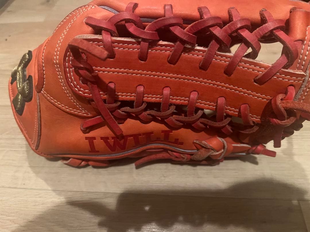 Under Armour 軟式　外野用　QBB0253