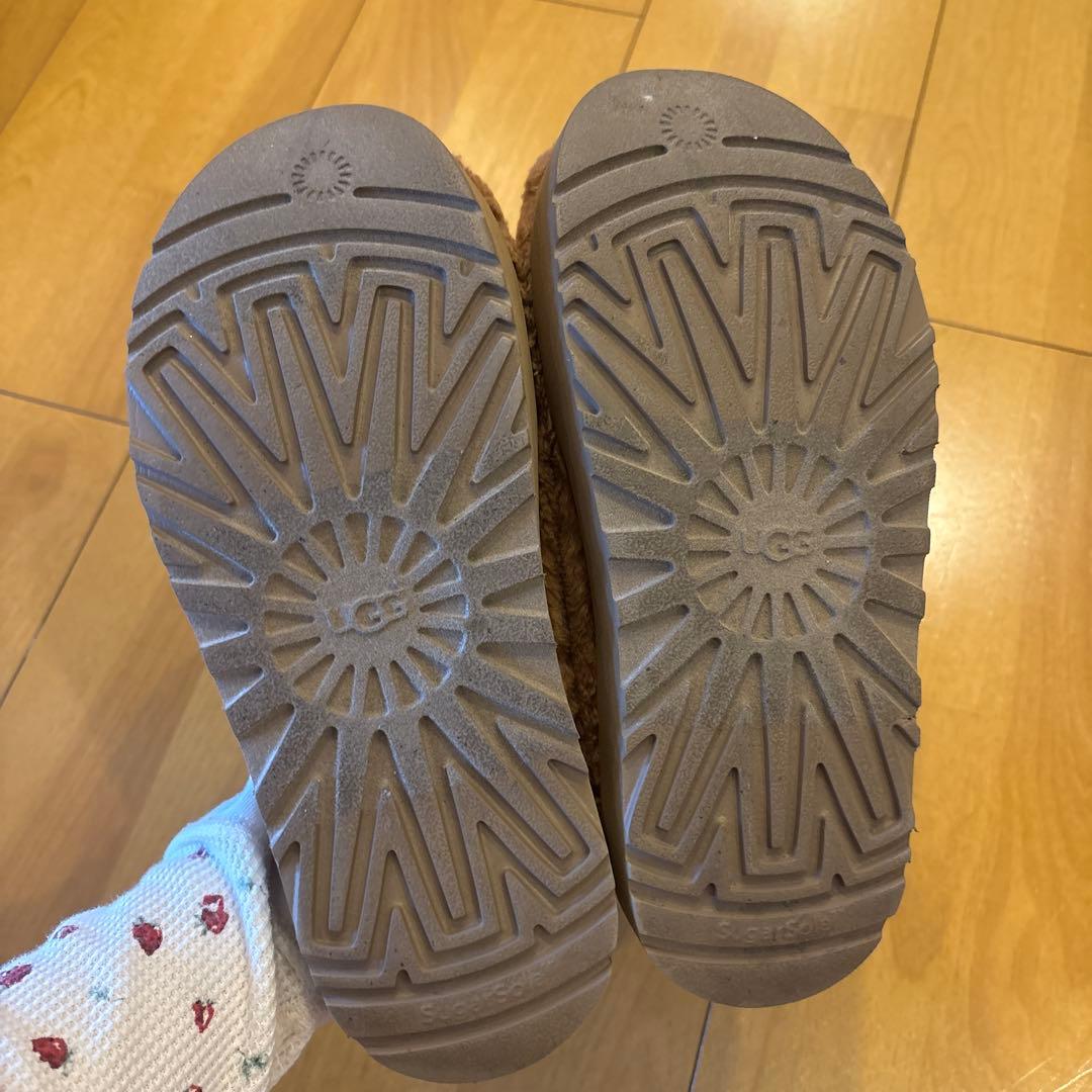 靴 UGG Fuzz Sugar Slide / HWD / 22cm