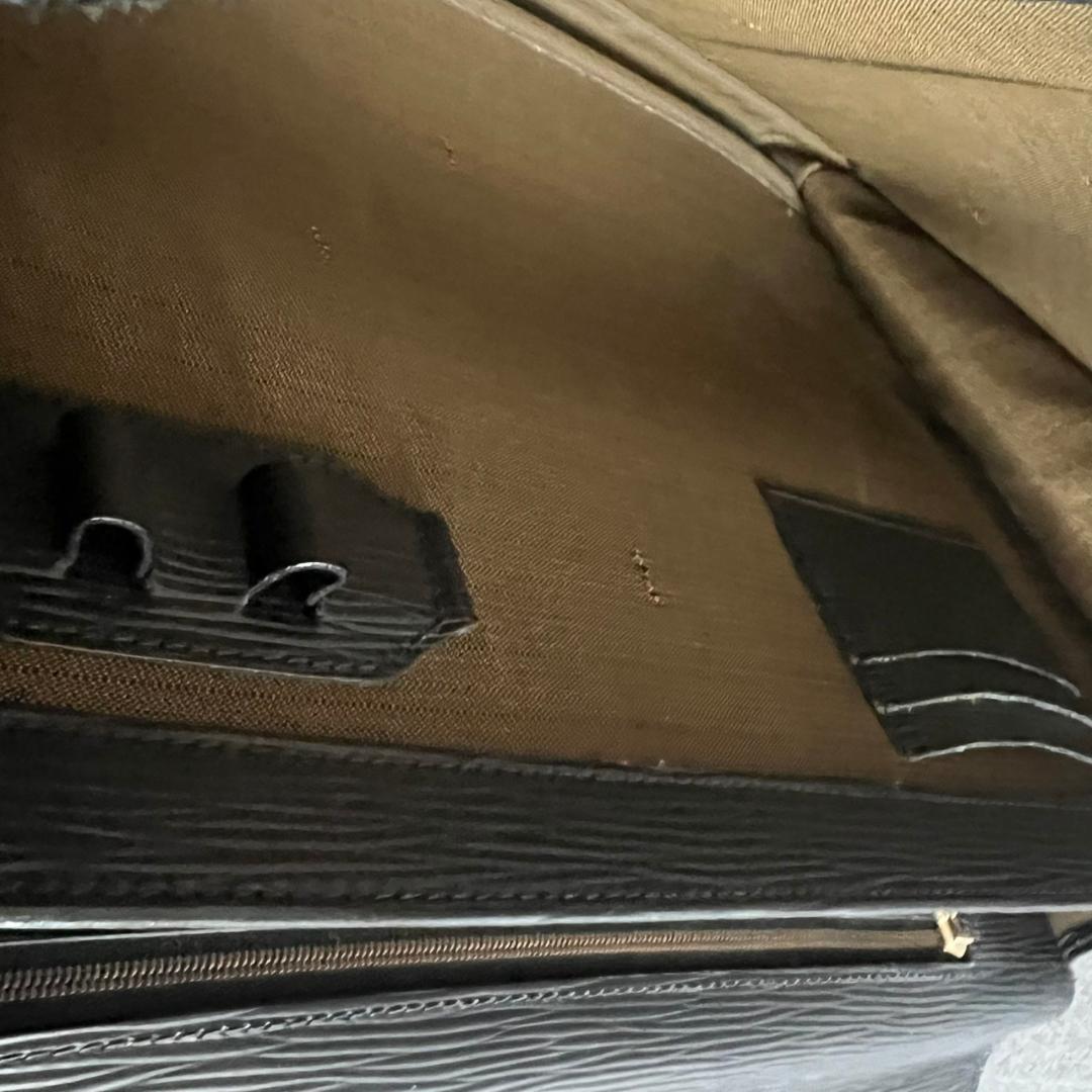 ⭐️FENDI⭐️フェンディ ビジネスバッグ エピ レザー ブリーフケース