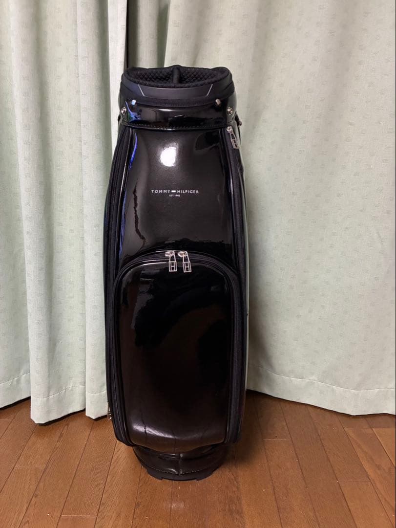 トミーヒルフィガー エナメル　キャディバッグ　未使用品