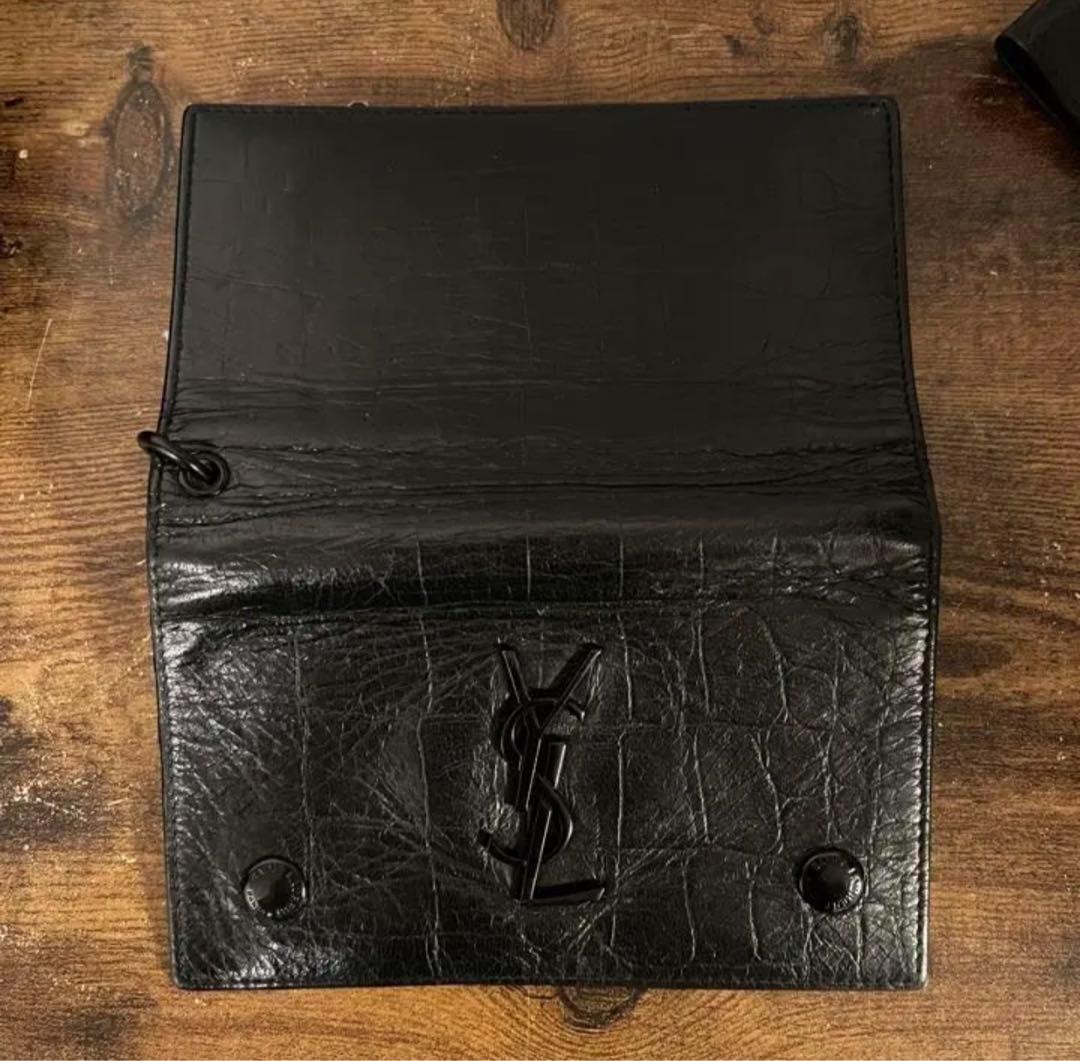 イヴサンローラン ウォレットチェーン　クロコ 長財布 ブラック