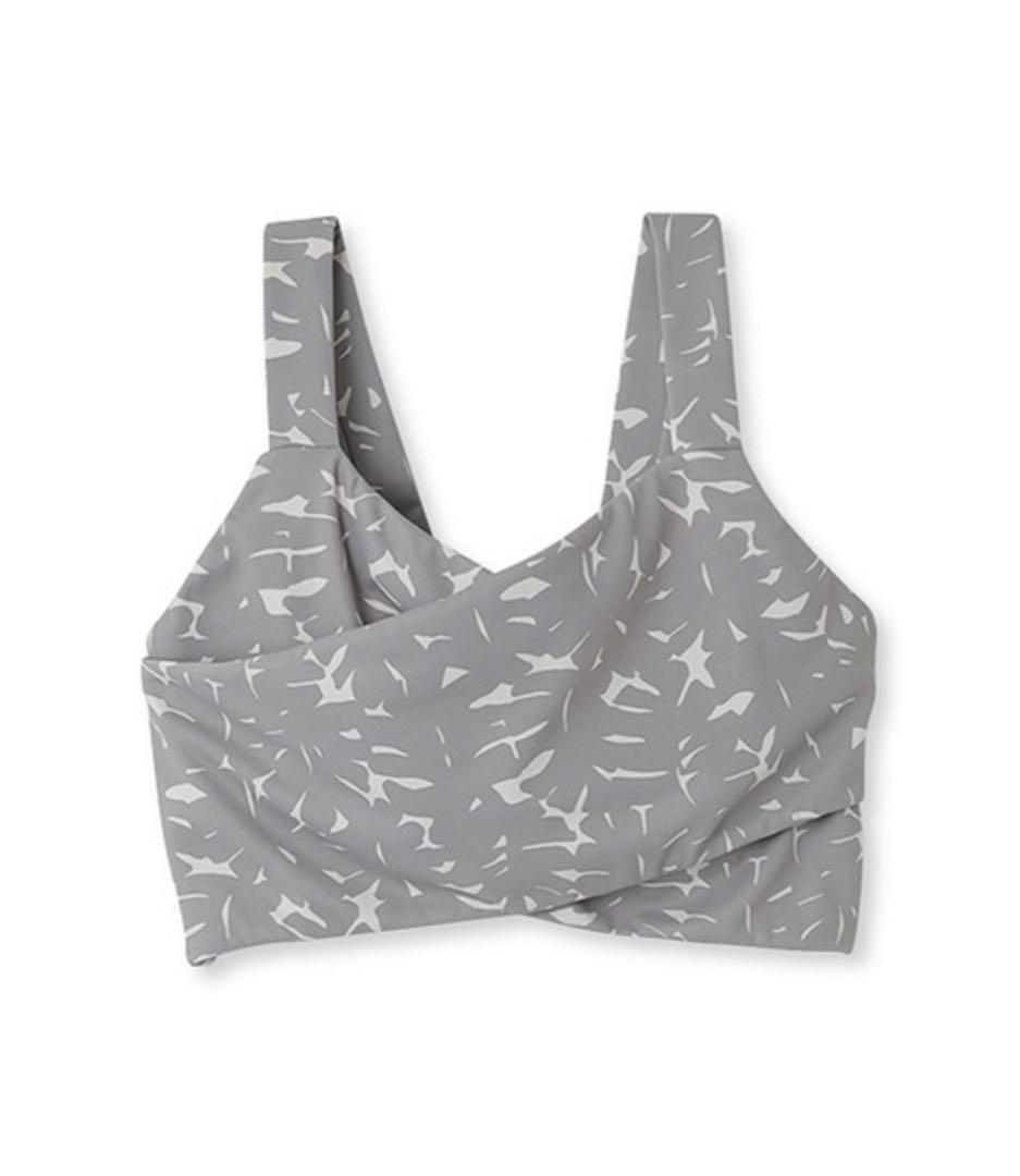 emmi エミ ヨガウェア ブラトップ レギンス 上下セット