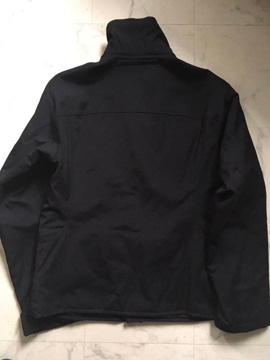 【美品／送料無料】クリーニング済／PRADA ／高機能アウターシェル