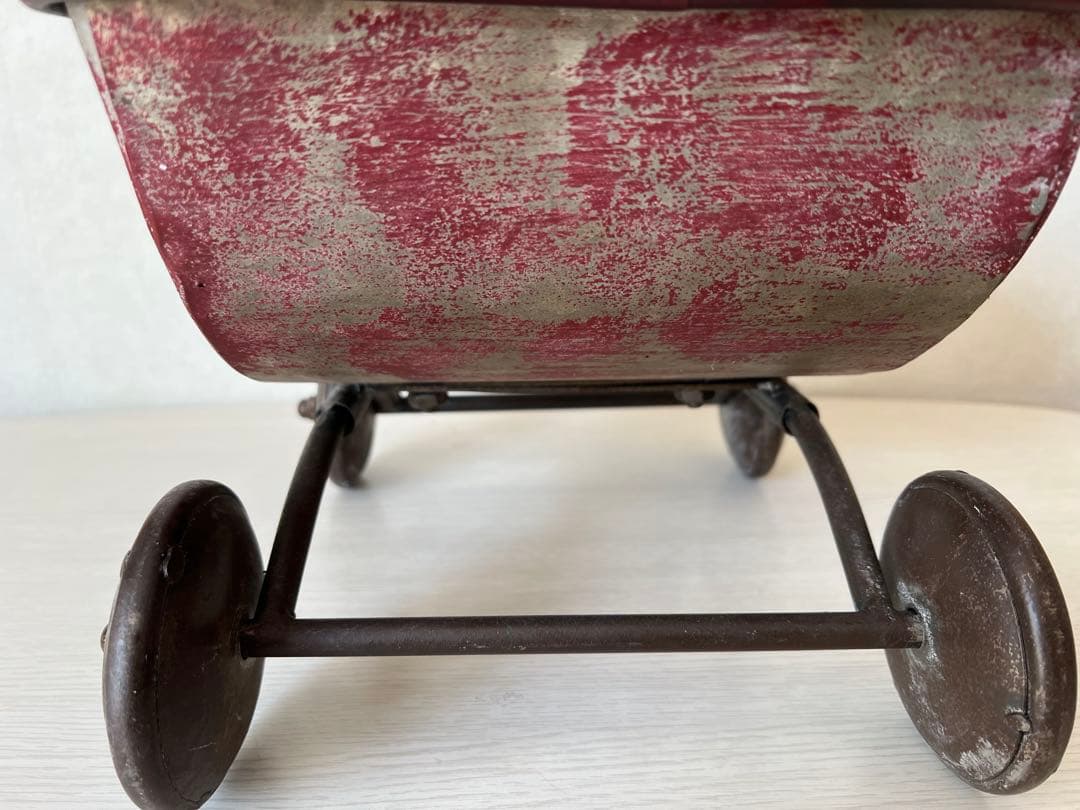 アンティーク、レトロ金属製手押し車 赤と銀