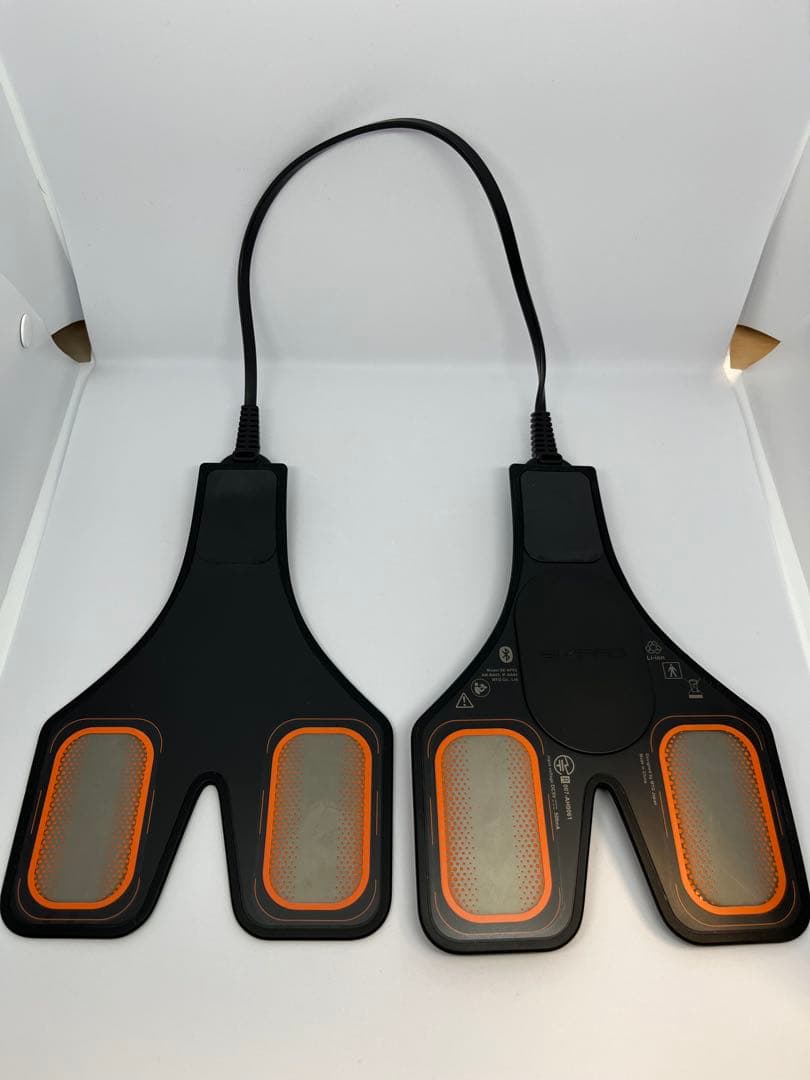 シックスパッド　Chest Fit