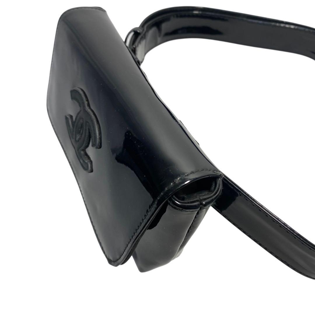 ⭐️CHANEL⭐️シャネル　ウエストポーチ　エナメル　ノベルティ　ボディバッグ