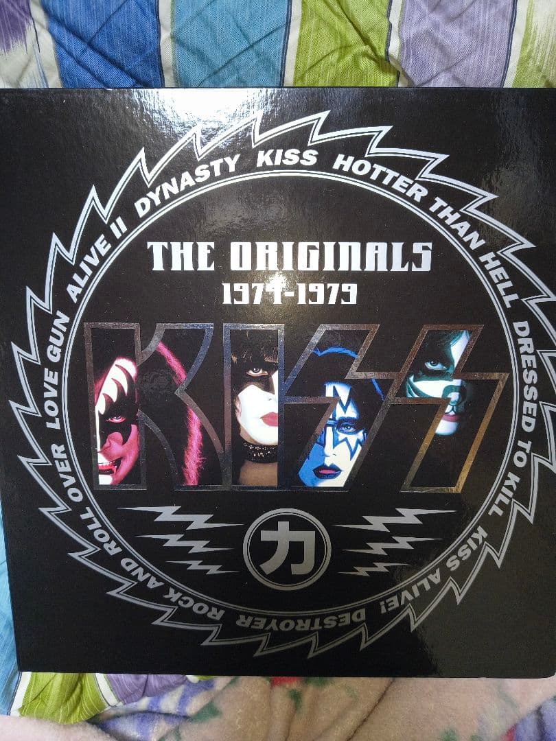kiss 地獄の全貌 1974-1979カラーレコードBOX