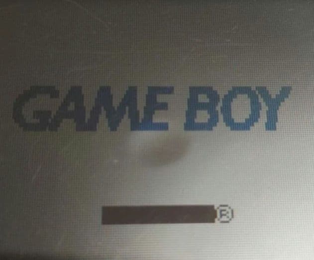 ゲームボーイカラー本体　キティモデル