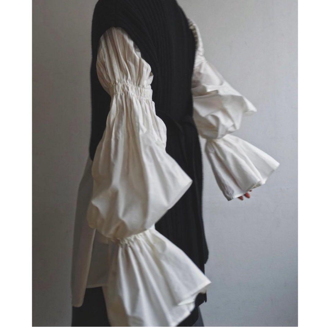 【ETRE TOKYO】 キャンディースリーブタックシャツ