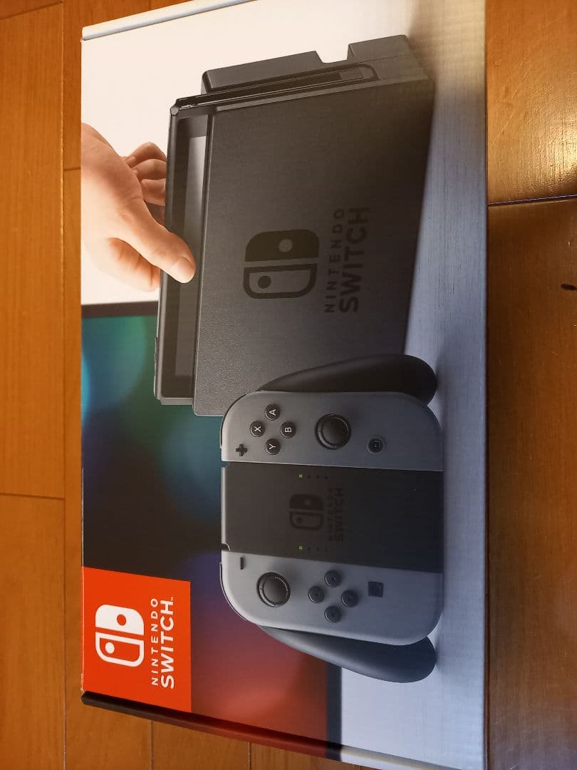 ニンテンドースイッチ 本体 グレー 　一部破損あり