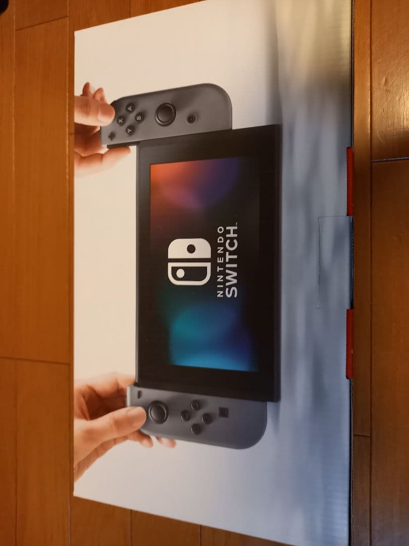 ニンテンドースイッチ 本体 グレー 　一部破損あり