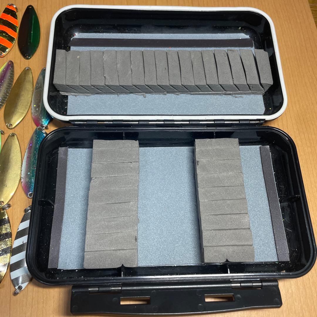 シーレーベル　レイクトラウトルアーBOXおまけ有り　アドロワグラマー