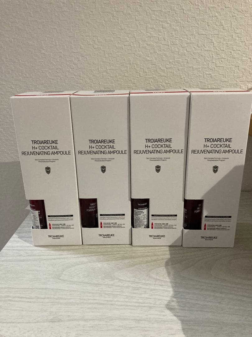 値下げトロイアルケ　カクテルアンプルスプレー　レッド