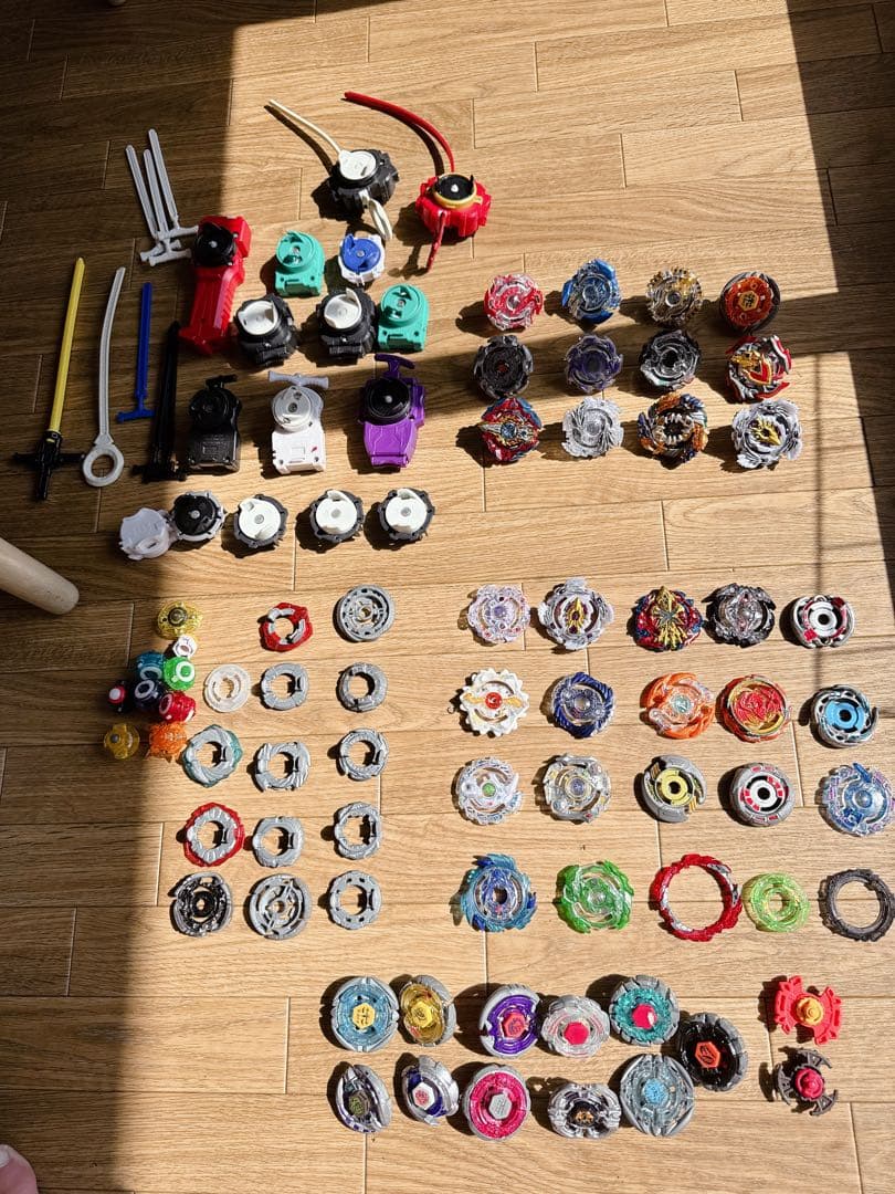 値下げベイブレードバラバラ