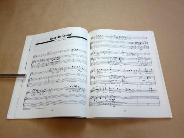 ★ KISS キッス ギタースコア 「暗黒の神話」 ★