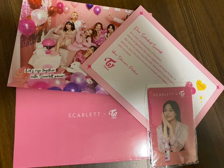 Scarlett TWICE ツウィ