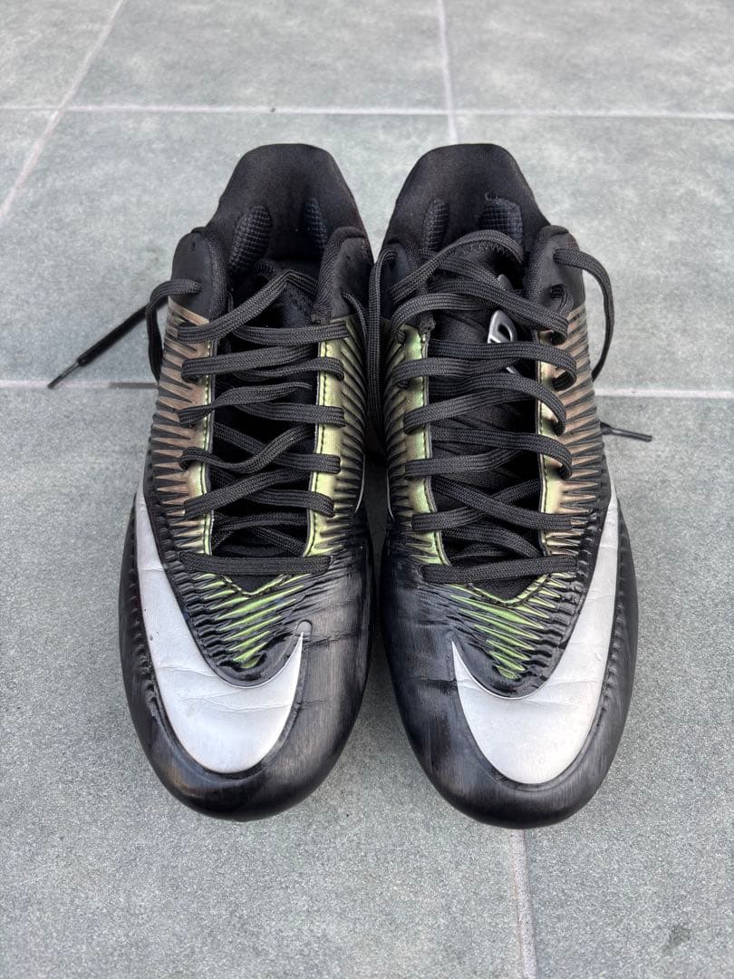 アメフト　スパイク　NIKE