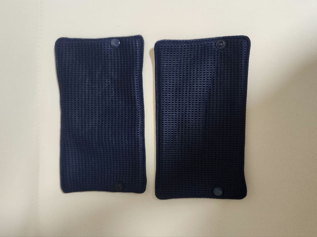 アップリカ　ラクリス　抱っこひも　ネイビー