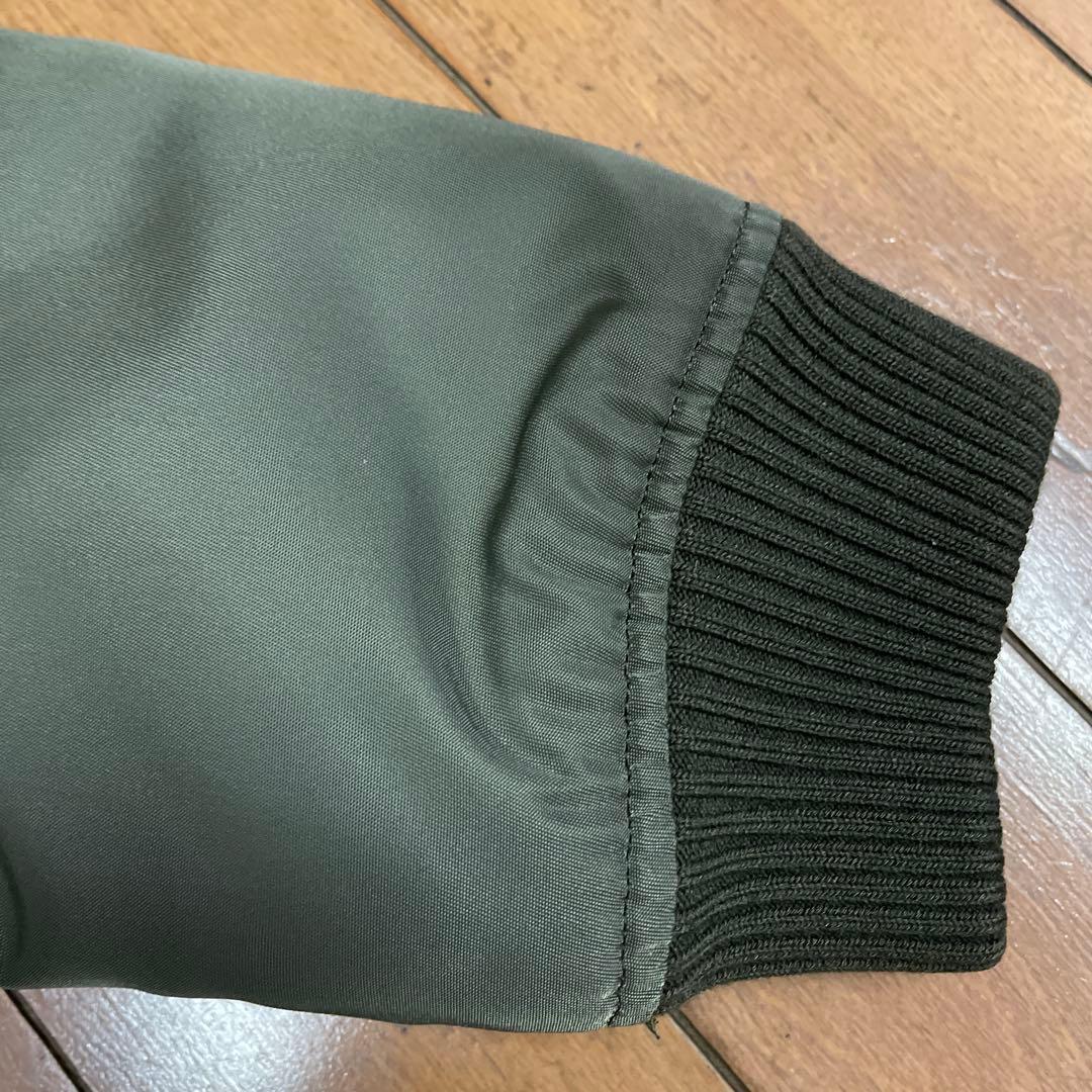 A.P.C. オリーブジャンパー Ｓ