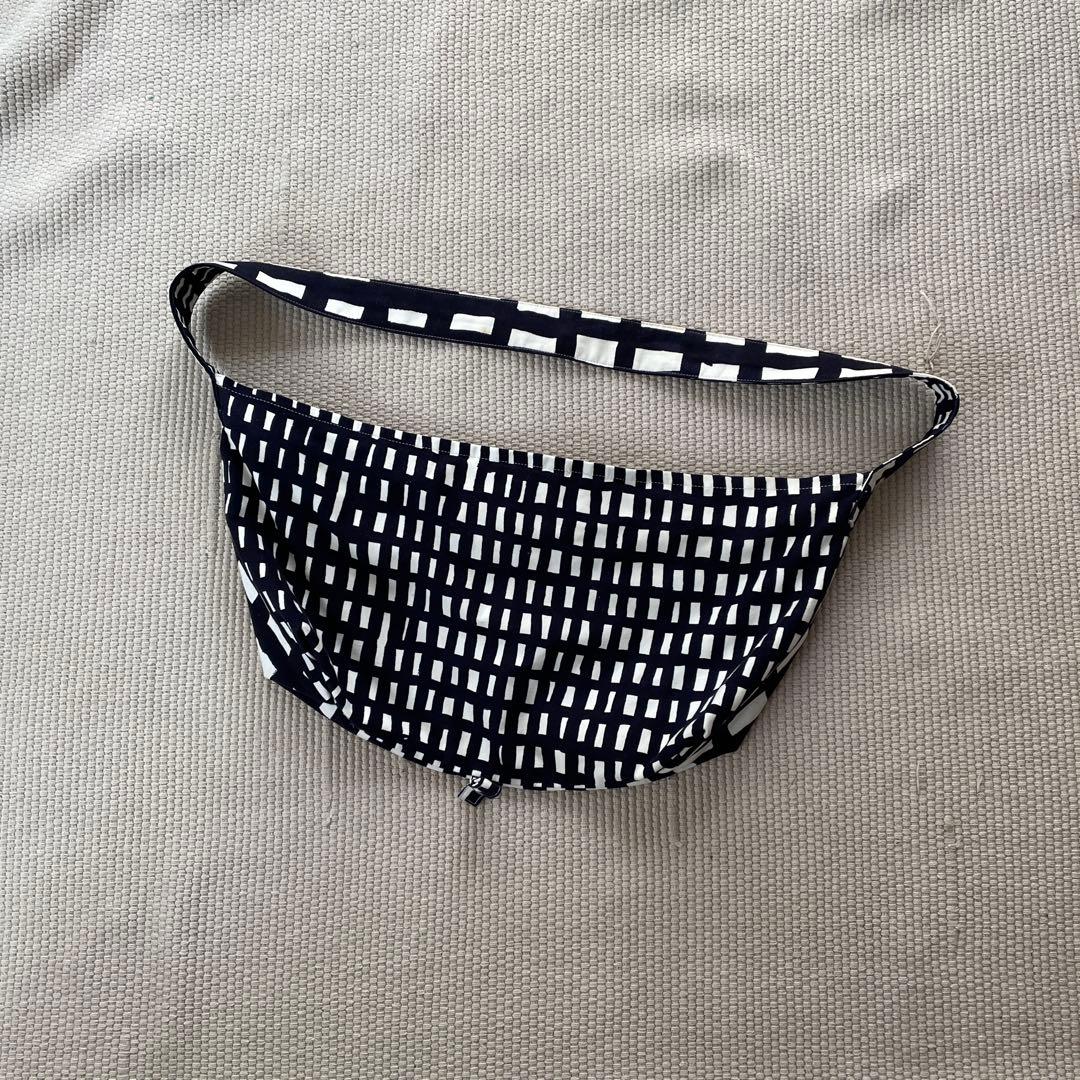 ミナペルホネン　ショルダーバッグ