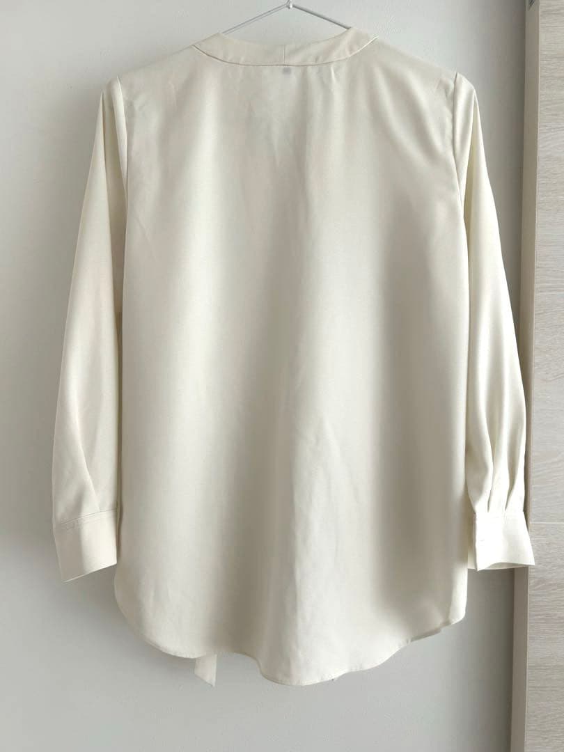 極美品 セオリー SHALLOW GGT KIMLY S 長袖 ホワイト