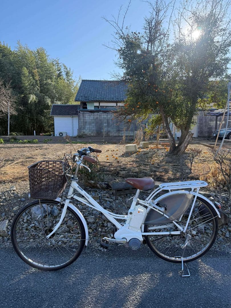 ホワイト 電動アシスト自転車 シティタイプ
