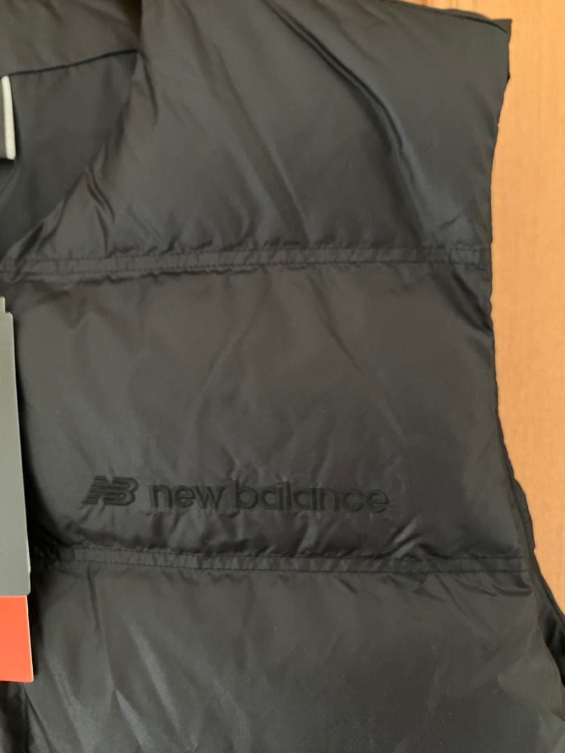 ニューバランス ダウン ベスト L MET24 Down Vest ブラック