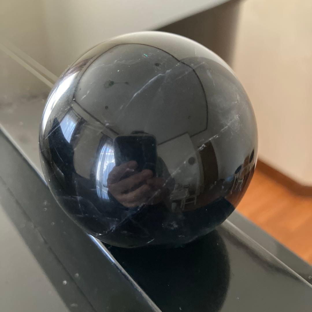 はち。さま専用珍！黒薔薇　フローライト　スフィア　天然石置物　E195