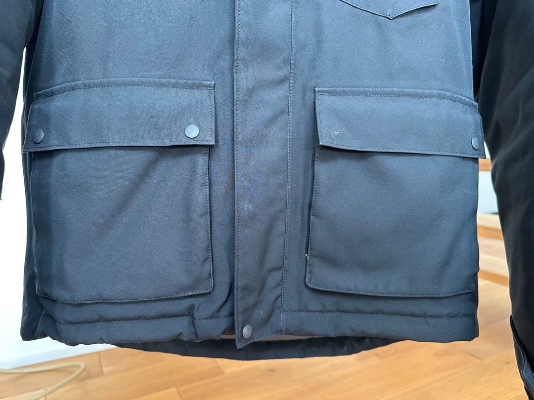 Patagonia S ダウンジャケット黒