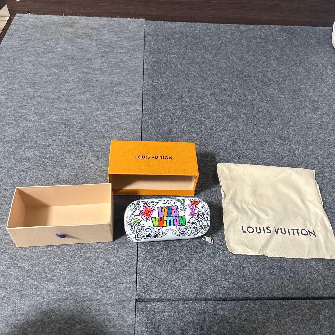 LOUIS VUITTON メガネケース カラフルデザイン