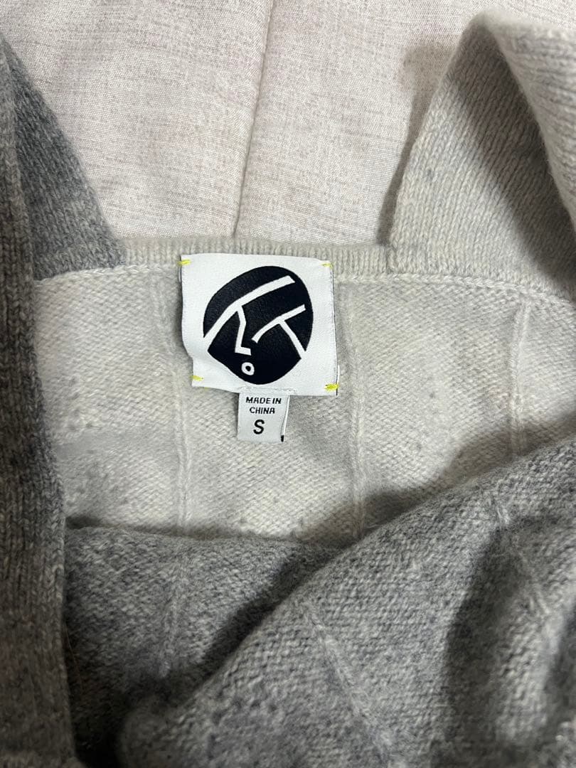 yanyan ヤンヤン　ニットベスト