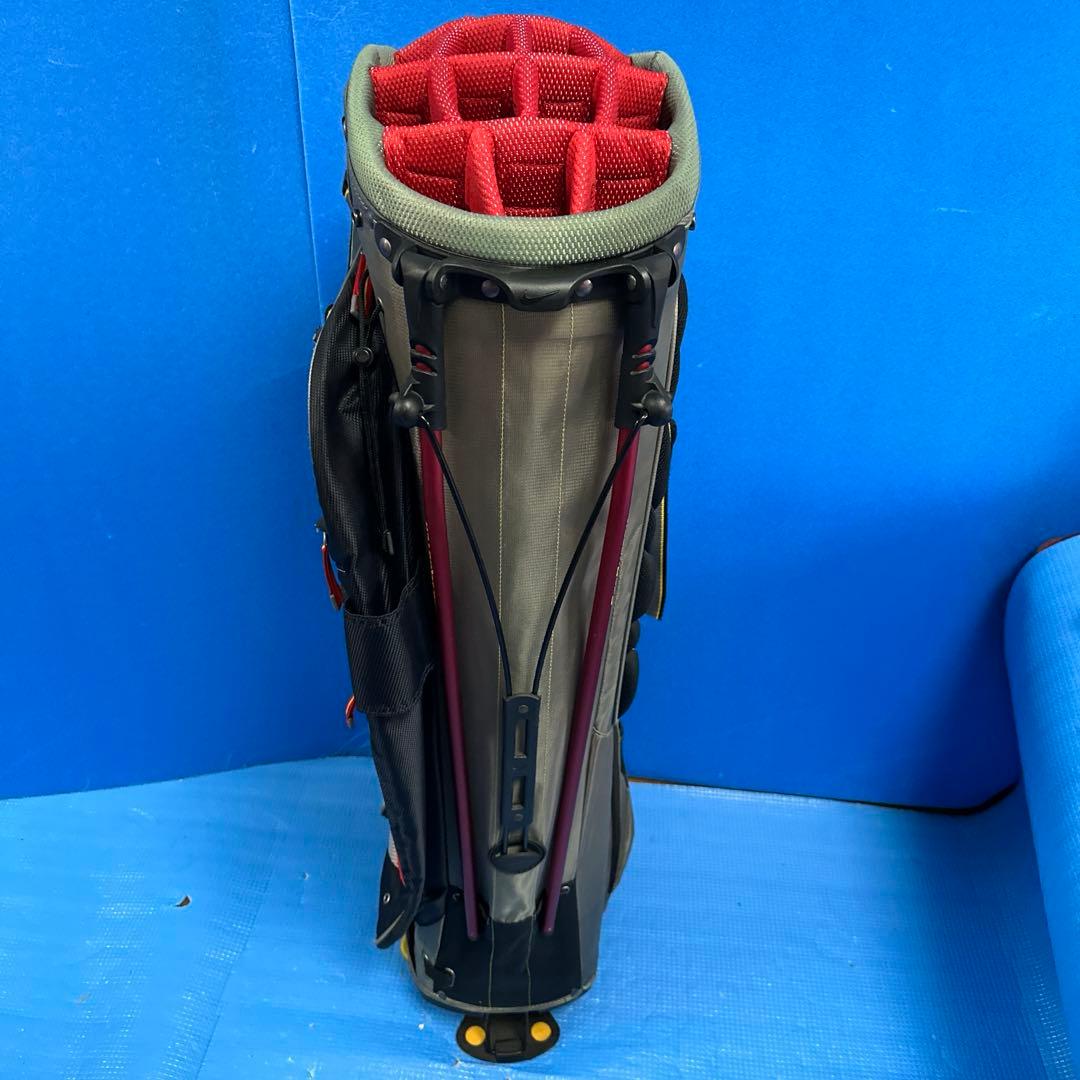 NIKE GOLFサスクワッチスタンドタイプ・バッグ値下げ中
